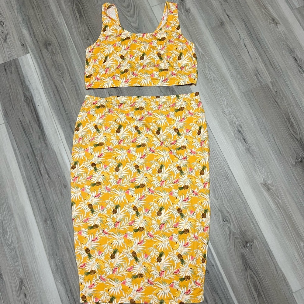2 PC pineapple yellow set